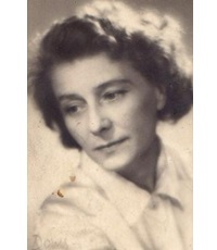 Янушевска Ханна (Янушевская-Мошинская, Янушевская Ганна) (1905-1980) - польская писательница, переводчик, драматург.