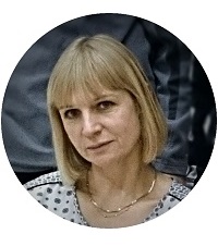 Стахеева Ирина Альбертовна (р.1965) - художник, педагог.