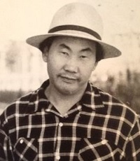 Пассар Андрей Александрович (1925-2013) - нанайский писатель.