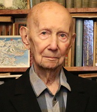 Хазанов Юрий Самуилович (1920-2020) - писатель, переводчик.