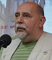 Симаков Владимир Сергеевич (р.1952) - поэт, публицист, критик.