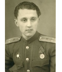 Юрмин Георгий Альфредович (Менакер Юрий Альфредович) (1923-2007) - писатель.