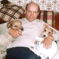 Гильц Эдуард Владимирович (р.1938) - моряк, писатель и поэт.