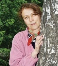 Басова Евгения Владимировна (Понорницкая Илга) (р.1963) - писатель, журналист.