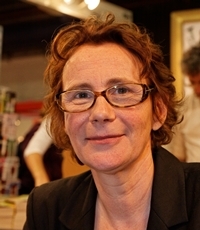 Деплешен Мари (р.1959) - французская писательница, драматург, сценарист,  журналистка.