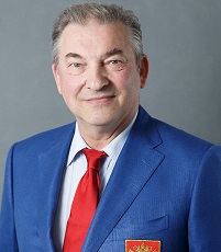 Третьяк Владислав Александрович (р.1952) - спртсмен, государственный деятель.