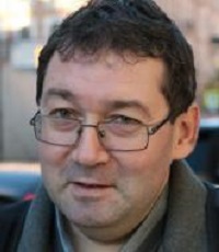 Глезеров Сергей Евгеньевич (Евгеньев Сергей) (р.1974) - писатель, журналист.