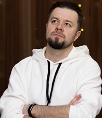 Родионов Игорь Валерьевич (р.1981) - писатель.