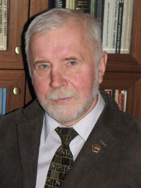 Сакса Александр Иванович (1951-2022) - археолог, ученый, писатель.