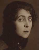 Сизова Магдалина Ивановна (1894-1962) - писатель, режиссёр, педагог.