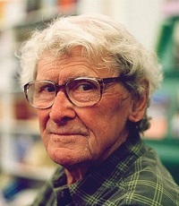 Кинг-Смит Дик (1922-2011) - английский писатель.