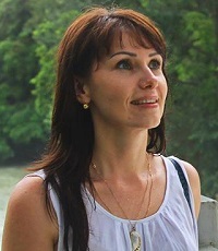 Белоедова Наталья Анатольевна (р.1984) - филолог, поэт из Узбекистана.