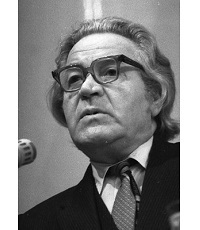 Выходцев Пётр Созонтович (1923-1994) - писатель, литературовед, филолог.