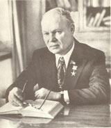 Стельмах Михаил Афанасьевич (1912-1983) - украинский писатель.