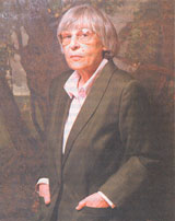 Мориц Юнна Петровна (р.1937) - поэт.