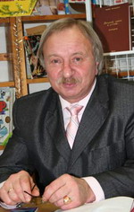 Бундур Олег Семёнович (р.1947) - писатель, врач.