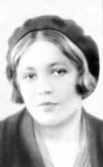 Габбе (урождённая Габе) Тамара Григорьевна (1903-1960) - писательница.