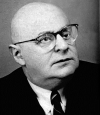 Брагин Владимир Григорьевич (1896-1972) - писатель, драматург.