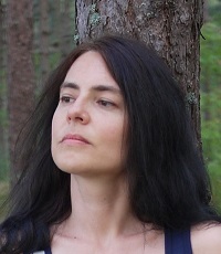 Завершнева Екатерина Юрьевна (р.1971) - писатель, ученый-психолог, педагог.